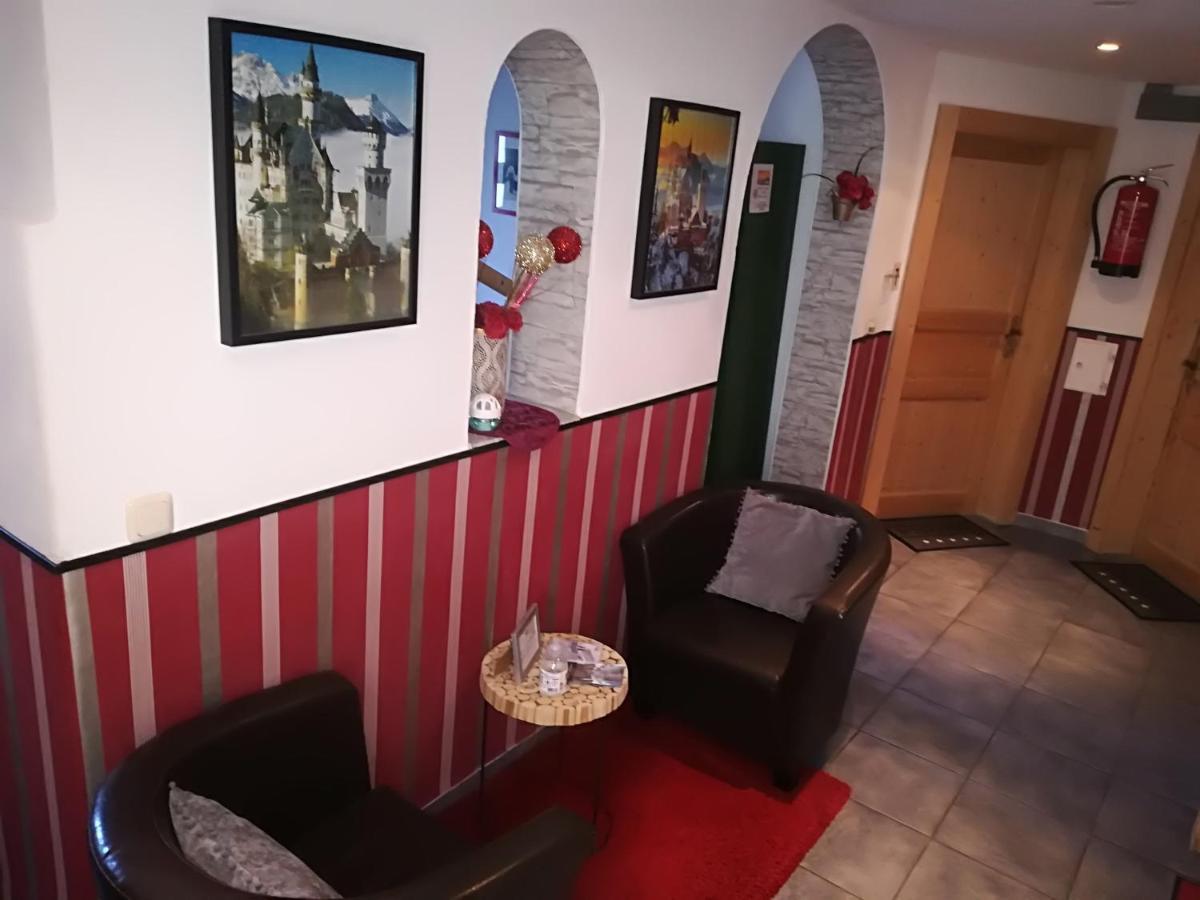 Füssen House La Neuschwanstein Blick - Budget City Hotel מראה חיצוני תמונה