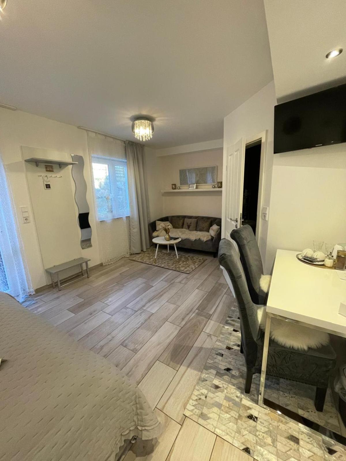 Füssen House La Neuschwanstein Blick - Budget City Hotel מראה חיצוני תמונה